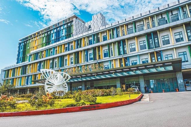 中华电信将在新竹台大分院生医医院建置5G企业专网环境，共同加速推动5G智慧医疗服务。（罗浚滨摄）