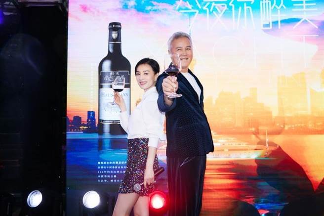 张庭与林瑞阳为旗下红酒品牌举办热闹的造势活动。（tst达尔威提供）