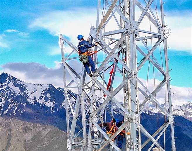 隨著大陸供暖季即將到來，煤炭、天然氣等能源保供問題備受市場關注。(新華社)