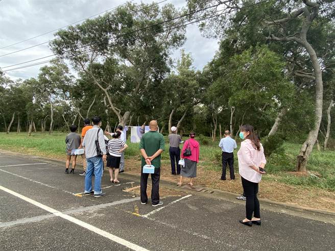 台中市观光旅游局委托营运范围基地现勘。（台中市观旅局提供／王文吉台中传真）