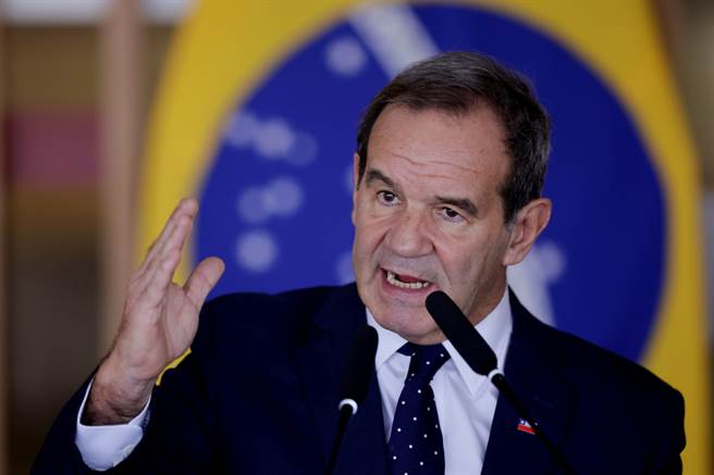 智利外交部長阿亞曼（Andres Allamand）。
(圖／路透社)