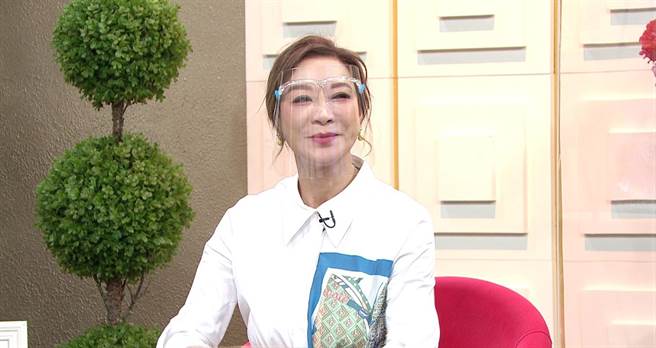 杨绣惠上《听妈妈的话》分享遇渣男差点破财。（年代提供）