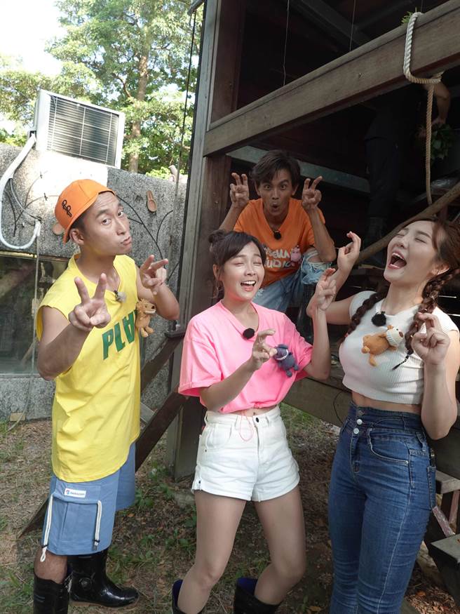 浩角翔起、籃籃與何美帶大家造訪高雄壽山動物園當一天的動物飼育員。（民視提供）