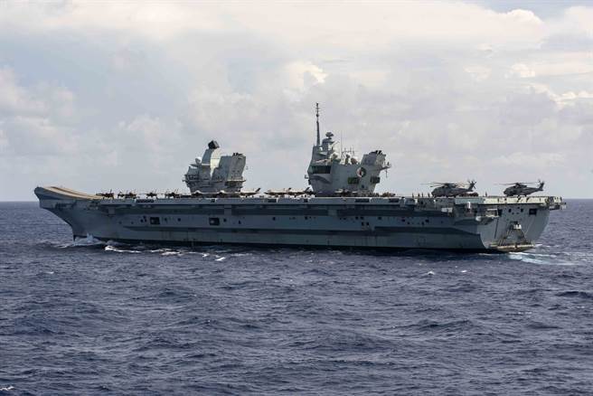 英「伊丽莎白女王号」在长时间出海下遭遇茶包短缺，所幸获加拿大盟友适时支援，才解决该舰的士气危机。（图／DVIDS）