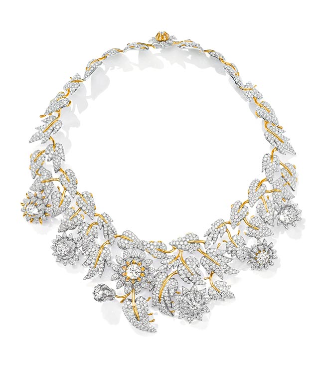 TIFFANY Schlumberger Thistle蓟花项炼，钻石总重逾57克拉。（Tiffany & Co.提供）