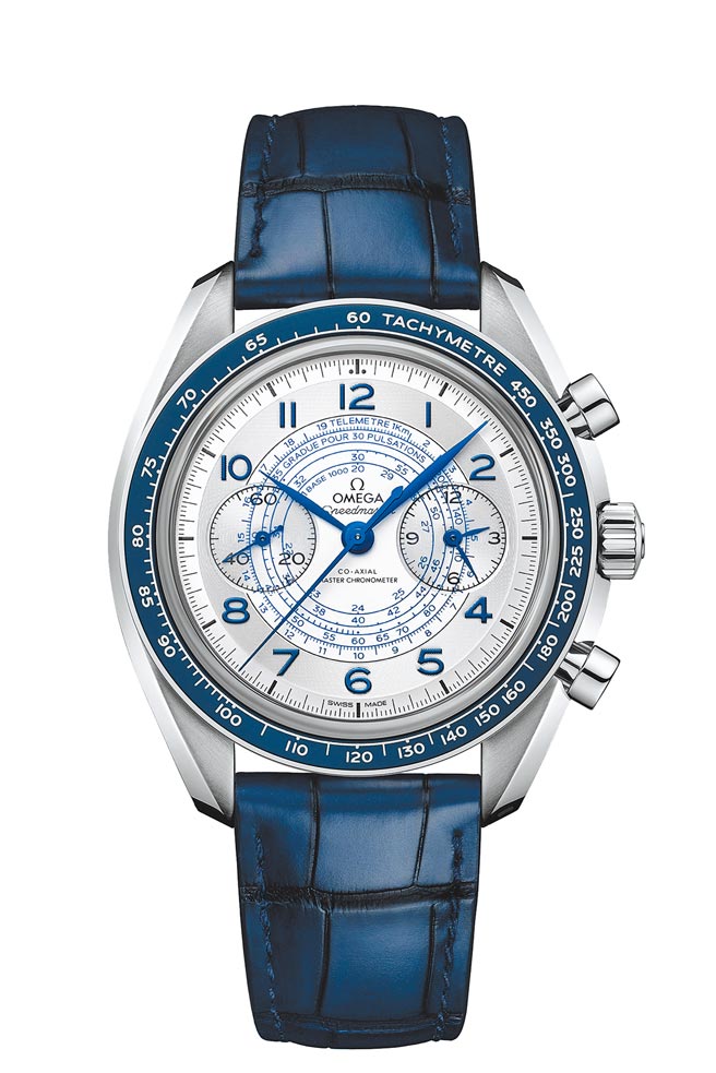 欧米茄超霸Chronoscope腕表，白面不锈钢款搭皮革表带，27万3000元。（OMEGA提供）