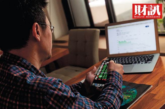 筹码，是判断股价涨跌动能的一大关键，尤其当多数筹码从大户流向散户，结果常是业绩再好也涨不太动。观察个股筹码流动方向，会是现阶段投资的一大功课。(图/财讯提供)