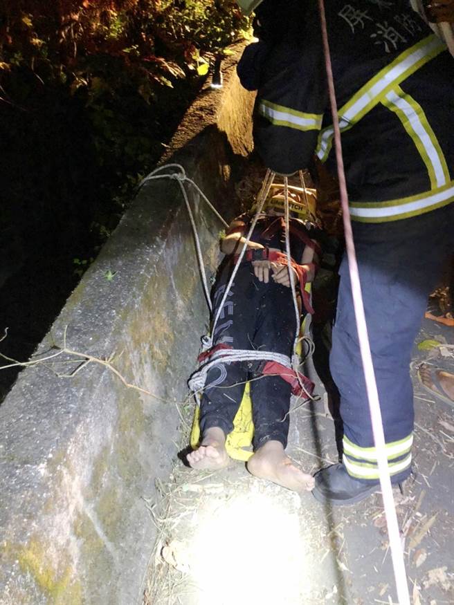 屏东牡丹乡5月间发生一起少年坠桥案，少年经抢救半个月后不治，后经警方追查后，逆转发展成伤害致死案。（屏东消防局提供／谢佳潾屏东传真）