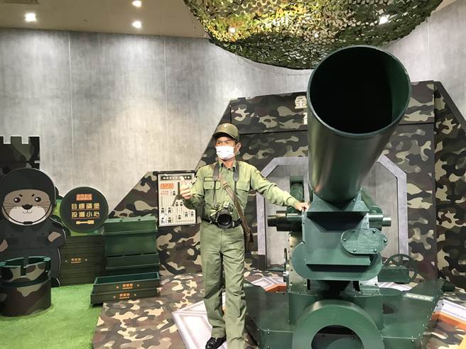 金门老兵报到处仿狮山炮阵地的布置，让老兵体验重返战地的心情。（金门县府观光处提供）