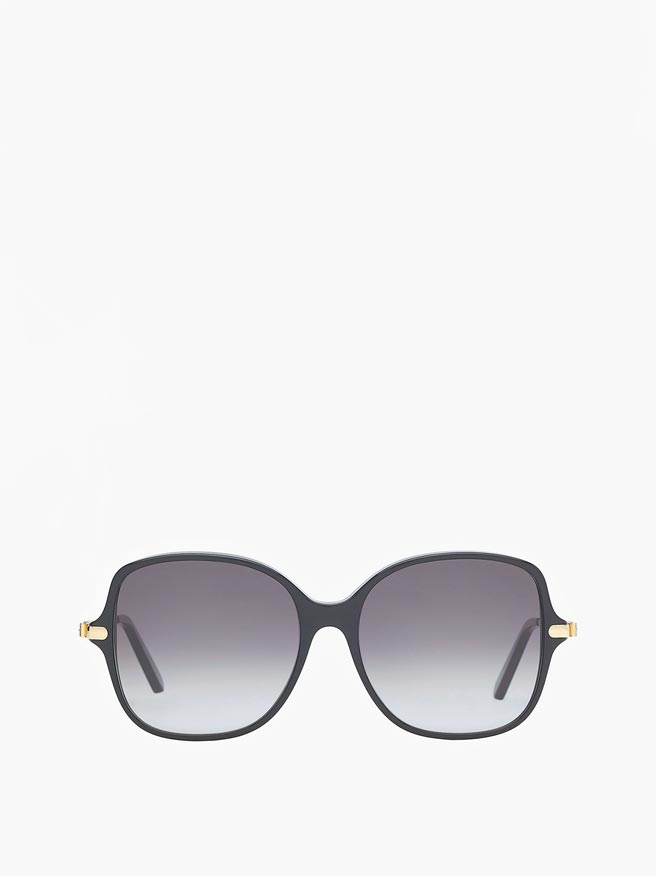 Salvatore Ferragamo黑色方框太陽眼鏡，1萬3800元。（Salvatore Ferragamo提供）