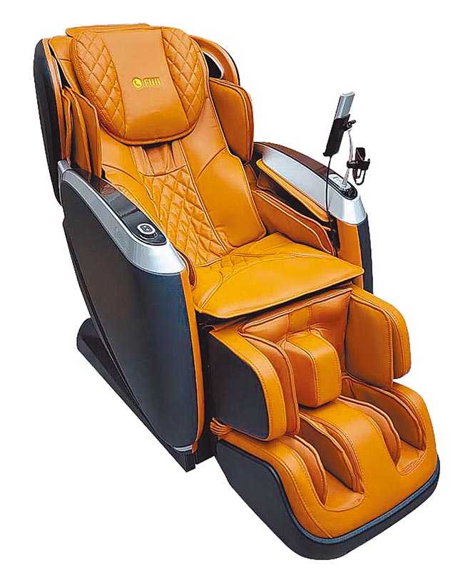 比漾广场「FUJI按摩椅AI-5D极智魔术椅FG-8260」，190张五倍券梭哈款，原价17万8000元、特价12万9800元。（比漾广场提供）