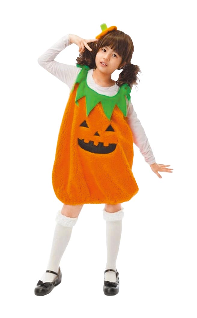 台隆手創館毛絨絨南瓜裝（限店販售），原價2180元，特價1090元。（台隆手創館提供）