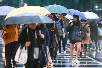 冷鋒發威全台有感 北台灣入夜風雨增 最冷時間曝