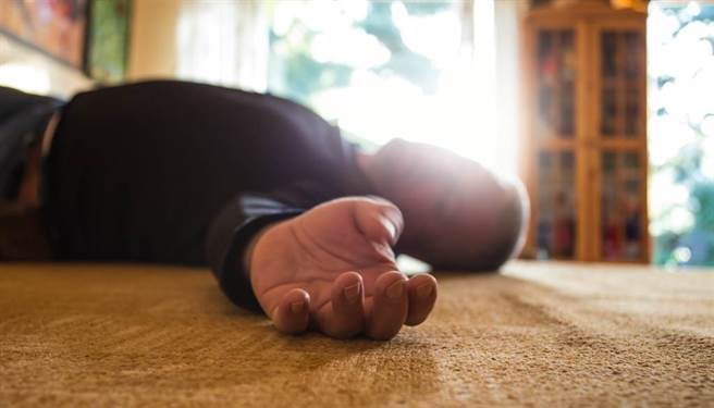 意外事件中 常听到的OHCA是什么？医曝存活关键。(示意图/Shutterstock)