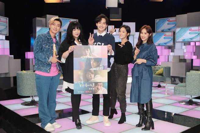 范少勋（右）、王净上《36题爱上你》聊起感情世界。（公视提供）