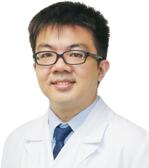 林于廷小檔案◆现任：◎新光医院復健科主治医师◆学歷：◎辅仁医学大学医学系医学士◆经歷：◎新光医院復健科主治医师◎新光医院復健科住院医师◎新光医院復健科一般医学　住院医师◎ARP-Certified ringside　physician职业拳击／MMA　场边医师◎ACSM-CPT美国运动医学会　私人教练◎NASM-CES  图／新光医院提供