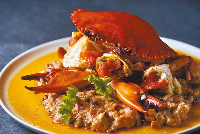 謝文的招牌力作「紅蟳香菇蒸肉餅」。（捌伍添第提供）