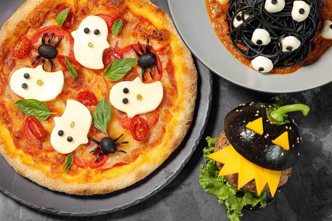 台北晶华一楼中庭的azie餐厅推出「万圣变装餐」。（晶华提供）