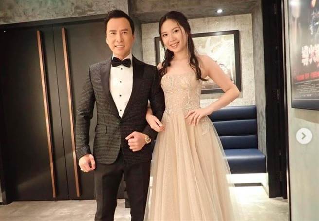 甄子丹和女儿Jasmine感情很好。（图／翻摄自IG）