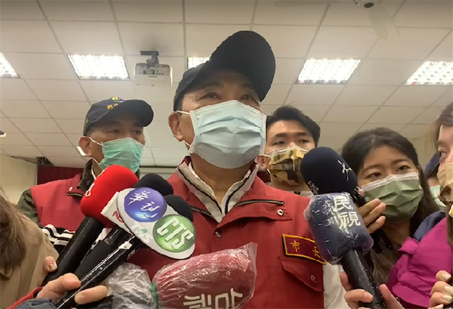 搜救虎豹潭2女学生逾60小时，今出动357人下游往上找，侯友宜一早就前往指挥中心坐镇。(戴志扬翻摄)