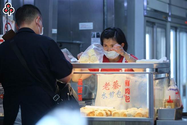 勞動部近期預告「勞工退休金月提繳分級表修正草案對照表」。（報系資料照）