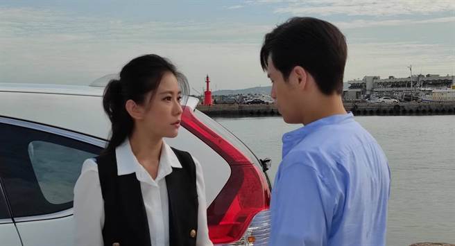 Gino向叶家妤坦言与陈妍安有一夜情。（民视提供）