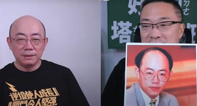 朱学恒18日和郭正亮进行直播时，翻出郭正亮年轻时的照片。(图 翻摄自朱学恒YT直播)