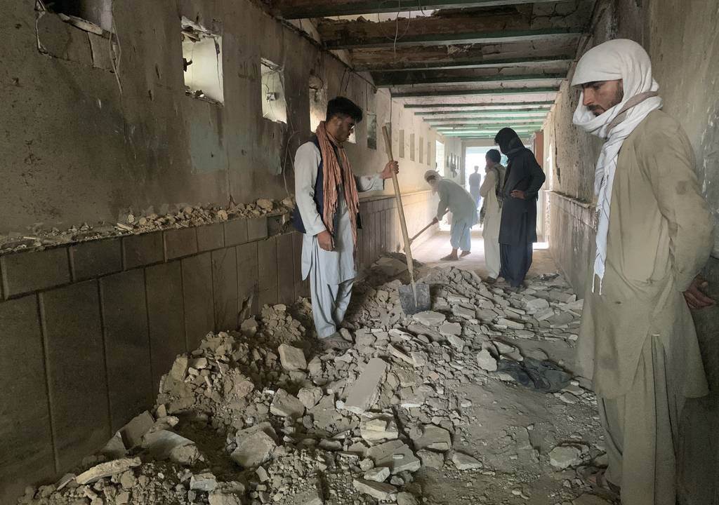 阿富汗西南部坎大哈市在10月15日发生自杀式炸弹袭。图/美联社(photo:ChinaTimes)