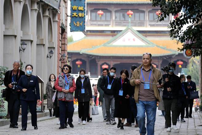 山東單縣人民政府網站20日發布，單縣聯合調查組20日發佈通報，10月19日，大陸國家醫保局、省醫保局督導組進駐單縣，現場督辦媒體曝光的有關問題。（示意圖，中新社）