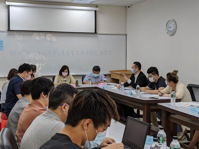 疫情勞工「薪酸」 新北今年9個月助爭取1.7億元。（新北市勞工局提供）