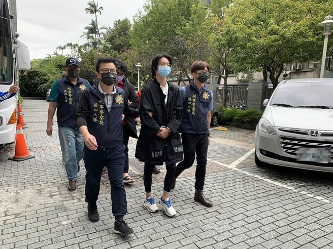 AI换脸淫片修法严惩 法部下月办刑法研修会议研商。图为网红「小玉」涉嫌利用AI换脸技术，将网红、民代等女性公眾人物「换脸」制作色情片并销售。（报系资料照）