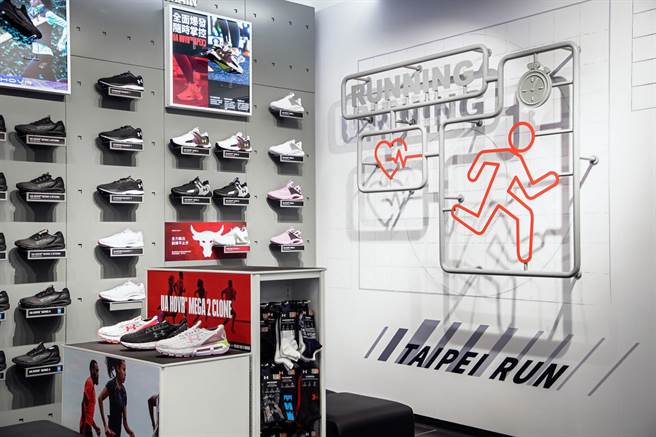UA城市概念店以跑步主题规划一楼层面。（UA提供）