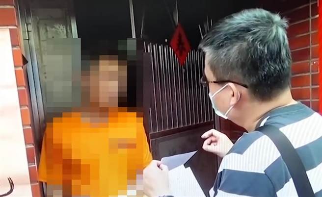 中部打擊犯罪中心針對台中市立法委員第二選區內，持搜索票，搜查疑為選舉賭盤之簽賭網站。（民眾提供／黃國峰台中傳真）