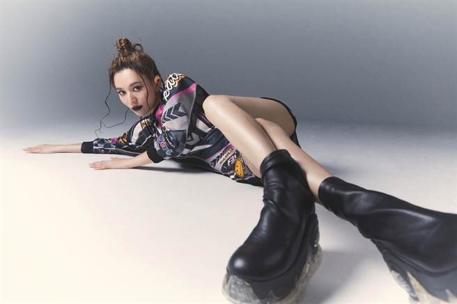 黄玮昕外型亮眼，是相当受注目的新人。 （新禧未来音乐提供）