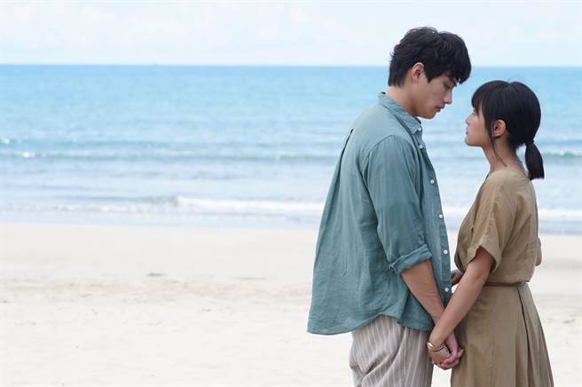 范少勋（左）与王净谈虐恋。（Netflix提供）