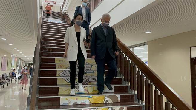 卷入「王立强」共谍疑云的「中国创新投资公司」董事会主席向心、龚青夫妻，涉嫌洗钱遭起诉。（林伟信摄影）