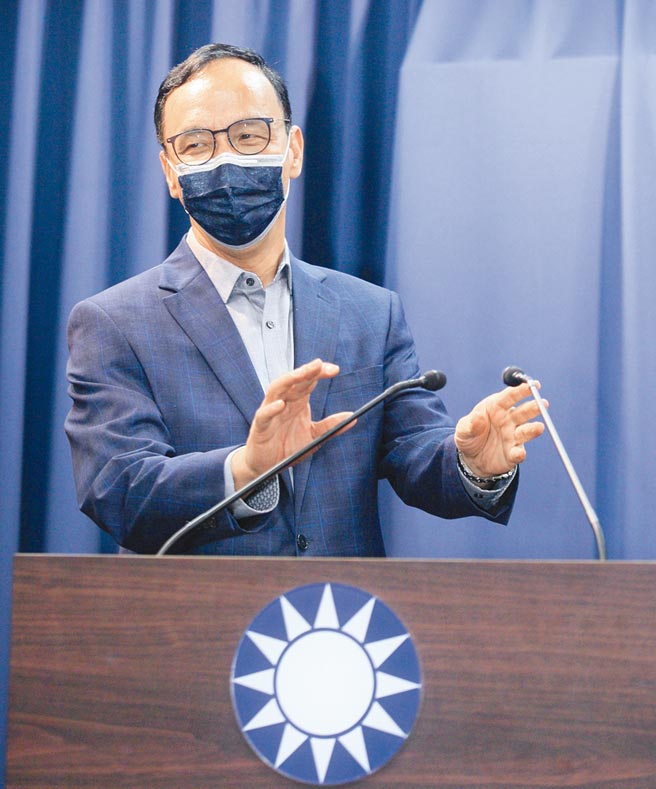 台湾基进立委陈柏惟罢免案将在23日投票，国民党主席朱立伦20日表示，罢免案是由台中在地人发起，不要把是非对错变成意识形态跟政党的对决。（张铠乙摄）