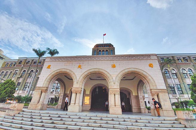 現行刑法第62條有關「自首」減刑之規定，早在民國94年2月就已修正，把原來的必減改為「得減」，迄今已逾16載時光，依法並不是一定非減刑不可。(本報資料照片)