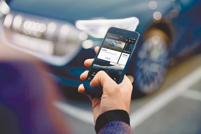 台湾奥迪结合LINE社群管道为Audi e-tron纯电系列车主打造随行智能服务「电旅笔记」。（台湾奥迪提供）