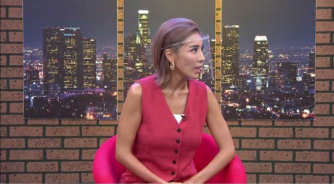 董至成说，我的婚姻路跟胡瓜有非常大的关系，小祯听了很吃惊。（年代提供）