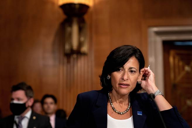 美国疾病管制暨预防中心（CDC）主任瓦伦斯基（Rochelle Walensky）。(图／路透社)