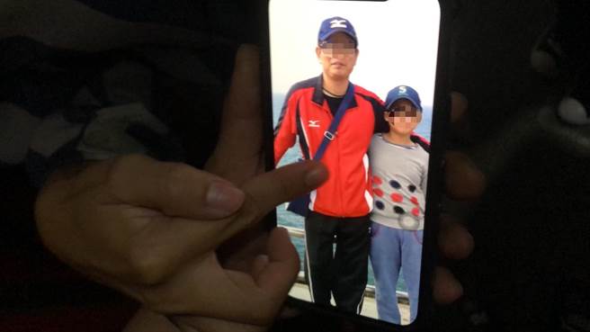 为钱变成魔新庄逆孙砍杀嬷22刀　昔日嬷孙俩友好照片曝光（家属提供／戴上容新北传真）