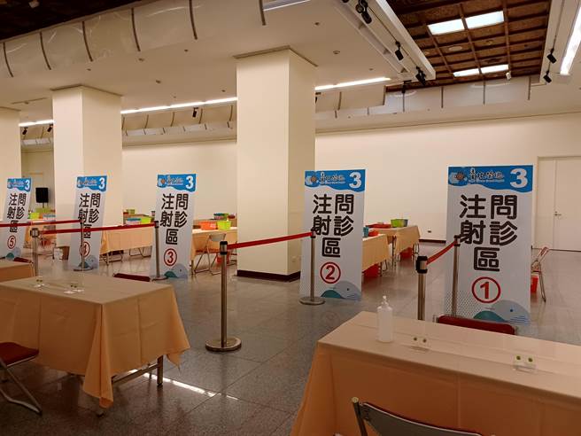 中正纪念堂注射问诊区。（林周义摄）