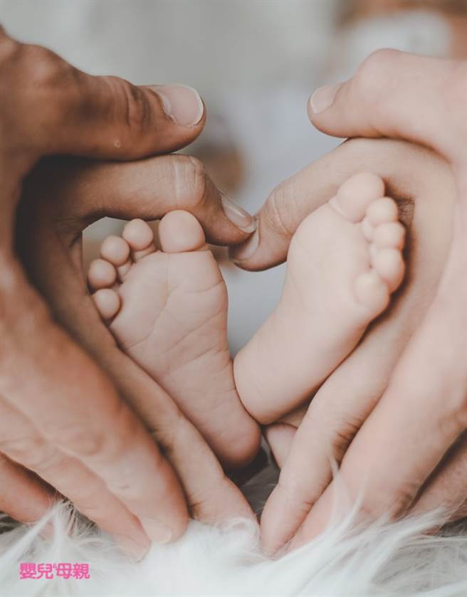 幼儿时的依附关系，影响成年的亲密关系表现。(图/婴儿与母亲提供)