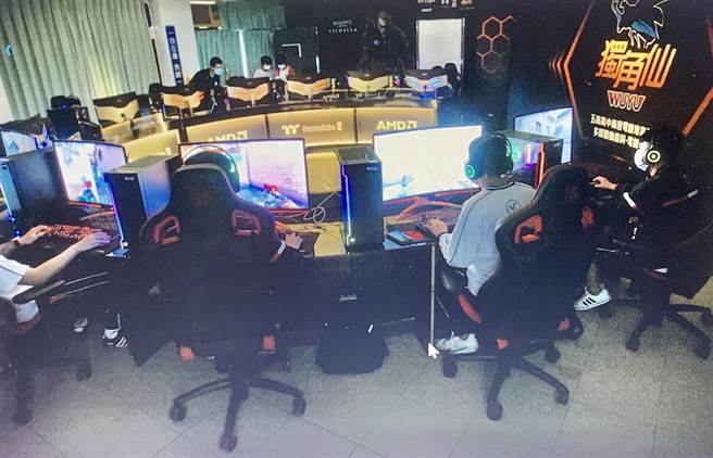 南投县「拒毒健康」电竞比赛，22日在五育高中举行。（南投县政府提供／廖志晃南投传真）