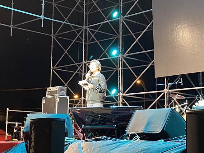 陈丰惠说，台湾应培养多语言人才，落实国家语言发展法的脚步。（张妍溱摄）