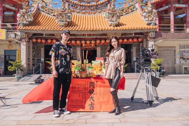 黄腾浩、曾莞婷在电影《化劫》中首度合作。（犊影制作提供）