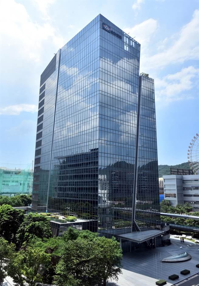 全联收购大润发 大老板对价格「非常满意」。全联实业大楼。（资料照/顏谦隆）