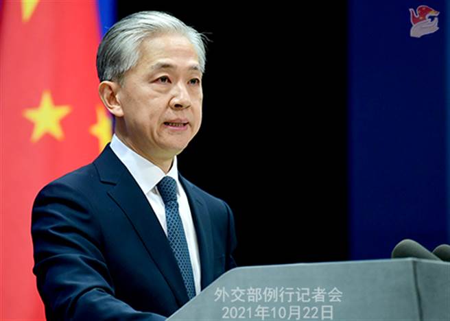 大陆外交部发言人汪文斌说，「中俄两国不是盟友，胜似盟友。」（图／大陆外交部）