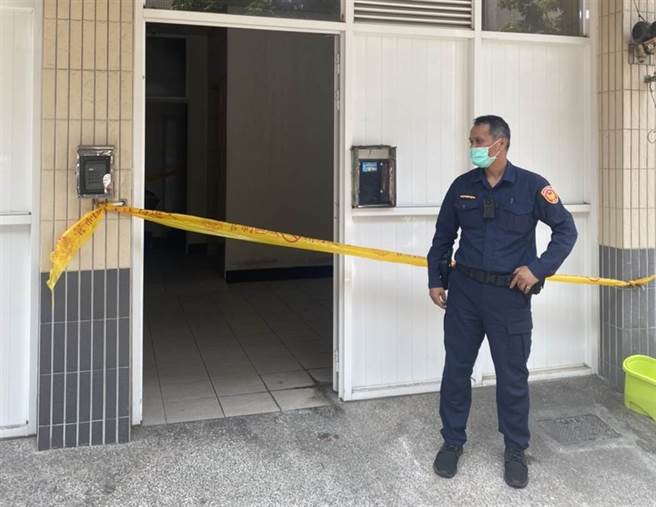 越籍人妻偷吃同乡后想提分手，男方却暴怒砍伤她后寻短，造成血溅窗外。(中时资料库)